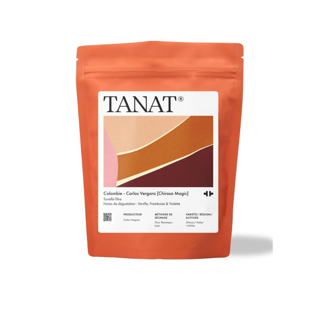 Cream black cute clean beauty products mockup instagram post.zip 1